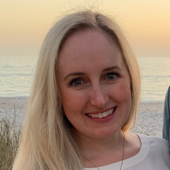 Meet your Posher, Allison - Picture 1 of 1